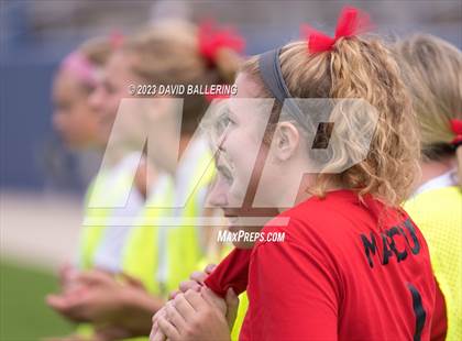 Thumbnail 2 in Southlake Carroll vs. Marcus (UIL 6A Regional Final) photogallery.