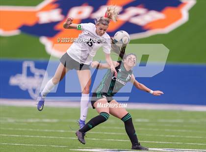 Thumbnail 3 in Southlake Carroll vs. Marcus (UIL 6A Regional Final) photogallery.