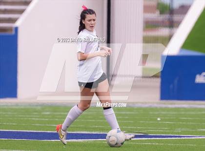 Thumbnail 1 in Southlake Carroll vs. Marcus (UIL 6A Regional Final) photogallery.