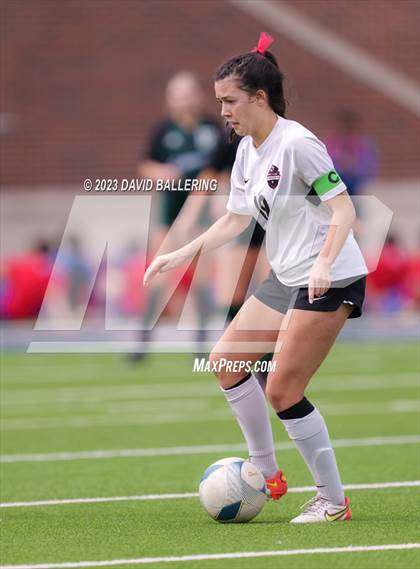 Thumbnail 1 in Southlake Carroll vs. Marcus (UIL 6A Regional Final) photogallery.