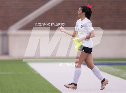 Thumbnail 3 in Southlake Carroll vs. Marcus (UIL 6A Regional Final) photogallery.