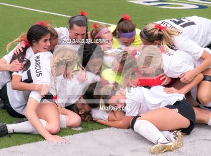 Thumbnail 1 in Southlake Carroll vs. Marcus (UIL 6A Regional Final) photogallery.