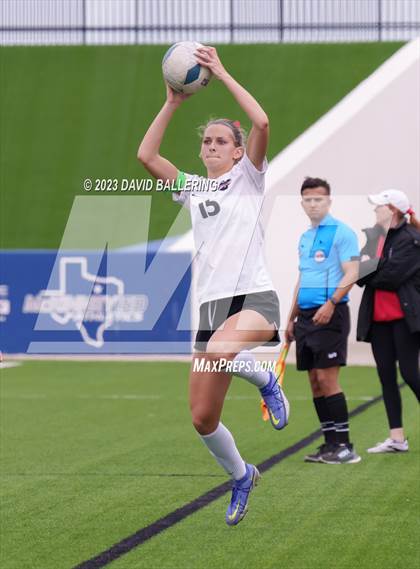 Thumbnail 3 in Southlake Carroll vs. Marcus (UIL 6A Regional Final) photogallery.