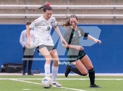 Thumbnail 2 in Southlake Carroll vs. Marcus (UIL 6A Regional Final) photogallery.