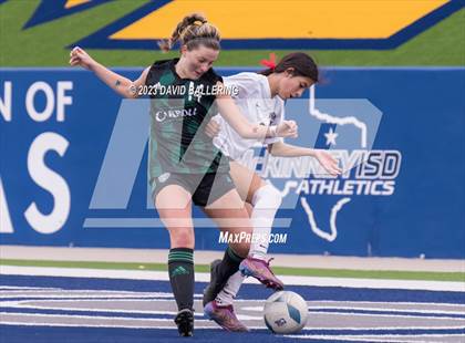 Thumbnail 1 in Southlake Carroll vs. Marcus (UIL 6A Regional Final) photogallery.