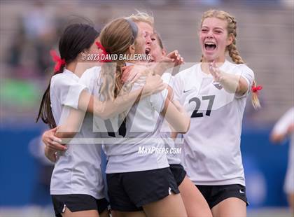 Thumbnail 3 in Southlake Carroll vs. Marcus (UIL 6A Regional Final) photogallery.