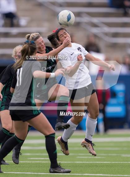 Thumbnail 2 in Southlake Carroll vs. Marcus (UIL 6A Regional Final) photogallery.