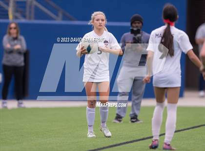 Thumbnail 2 in Southlake Carroll vs. Marcus (UIL 6A Regional Final) photogallery.