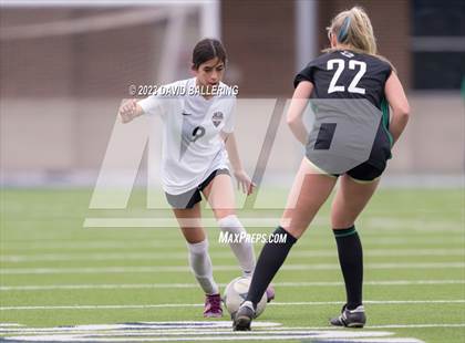 Thumbnail 2 in Southlake Carroll vs. Marcus (UIL 6A Regional Final) photogallery.