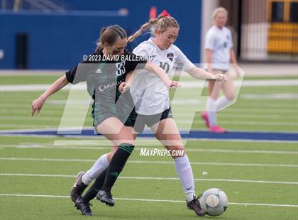 Thumbnail 3 in Southlake Carroll vs. Marcus (UIL 6A Regional Final) photogallery.