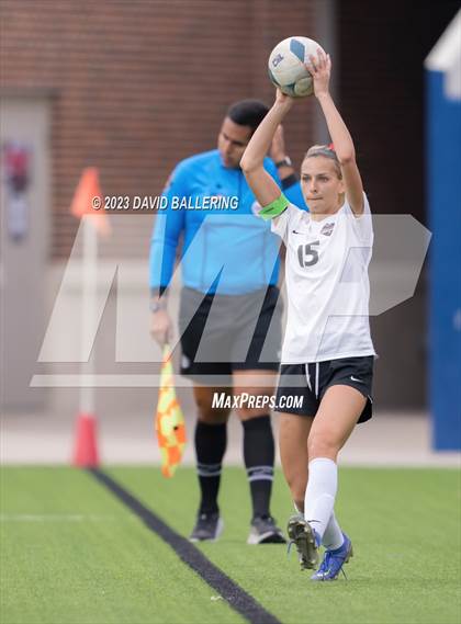Thumbnail 2 in Southlake Carroll vs. Marcus (UIL 6A Regional Final) photogallery.