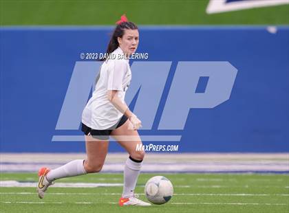 Thumbnail 2 in Southlake Carroll vs. Marcus (UIL 6A Regional Final) photogallery.