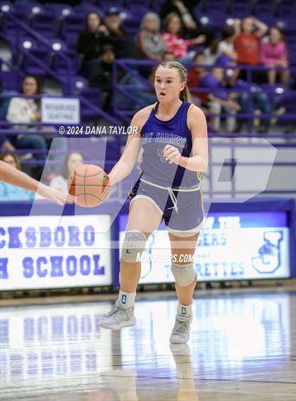 Thumbnail 3 in Farmersville vs Jacksboro (Tornado Tip Off) photogallery.