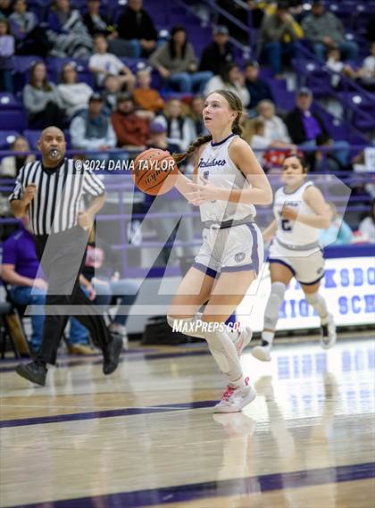 Thumbnail 2 in Farmersville vs Jacksboro (Tornado Tip Off) photogallery.