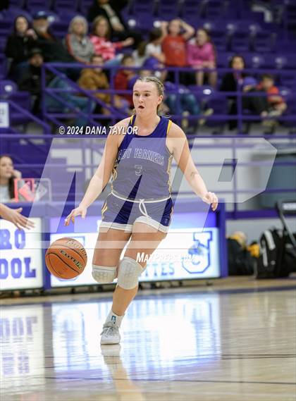 Thumbnail 2 in Farmersville vs Jacksboro (Tornado Tip Off) photogallery.