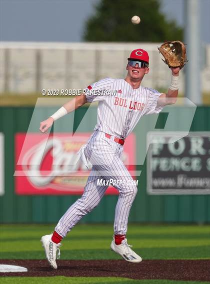 Thumbnail 2 in Carthage vs. China Spring (UIL 4A Regional Semifinal) photogallery.