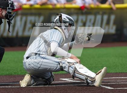 Thumbnail 2 in Carthage vs. China Spring (UIL 4A Regional Semifinal) photogallery.