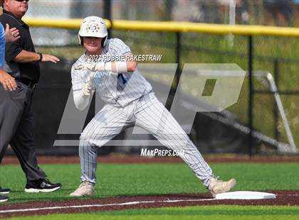 Thumbnail 2 in Carthage vs. China Spring (UIL 4A Regional Semifinal) photogallery.