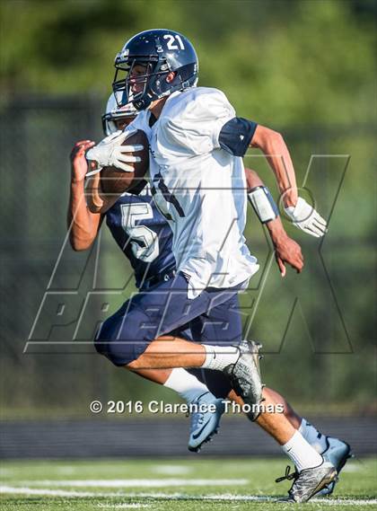 Thumbnail 1 in Champe @ Woodgrove photogallery.