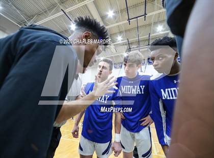 Thumbnail 3 in Clinton @ Midway photogallery.