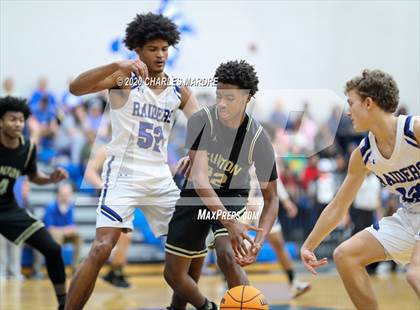Thumbnail 3 in Clinton @ Midway photogallery.
