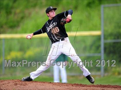 Thumbnail 2 in Xavier @ Hamden photogallery.