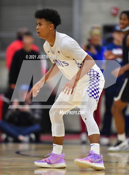 Thumbnail 1 in St. Augustine vs. Sierra Canyon (San Diego Tip Off Challenge) photogallery.