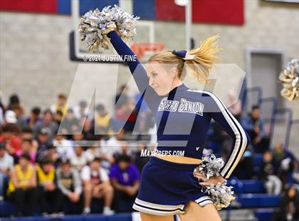 Thumbnail 2 in St. Augustine vs. Sierra Canyon (San Diego Tip Off Challenge) photogallery.
