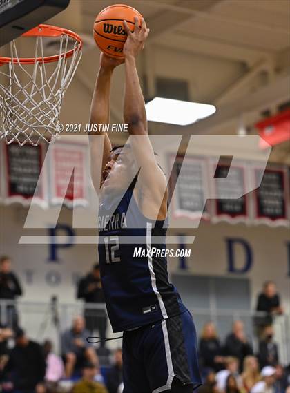 Thumbnail 3 in St. Augustine vs. Sierra Canyon (San Diego Tip Off Challenge) photogallery.
