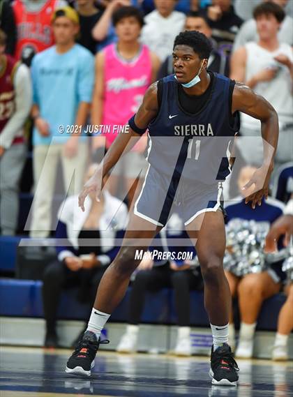 Thumbnail 3 in St. Augustine vs. Sierra Canyon (San Diego Tip Off Challenge) photogallery.
