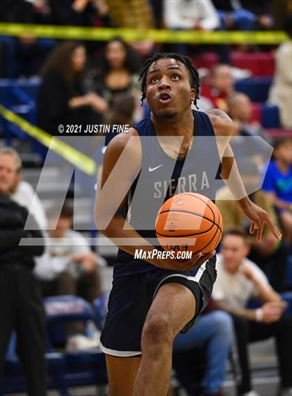 Thumbnail 3 in St. Augustine vs. Sierra Canyon (San Diego Tip Off Challenge) photogallery.