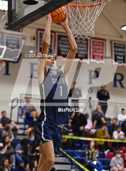 Thumbnail 2 in St. Augustine vs. Sierra Canyon (San Diego Tip Off Challenge) photogallery.