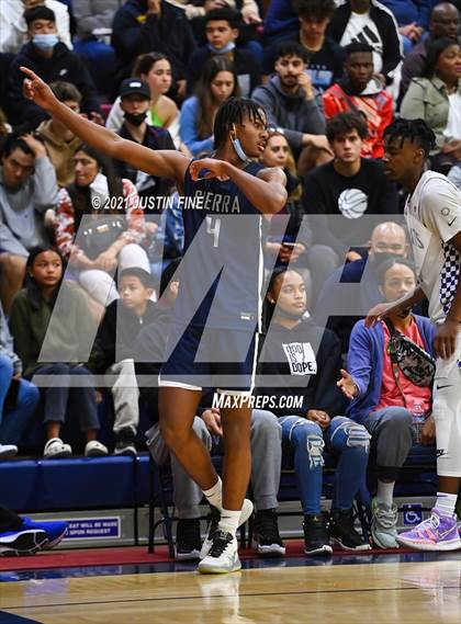Thumbnail 1 in St. Augustine vs. Sierra Canyon (San Diego Tip Off Challenge) photogallery.