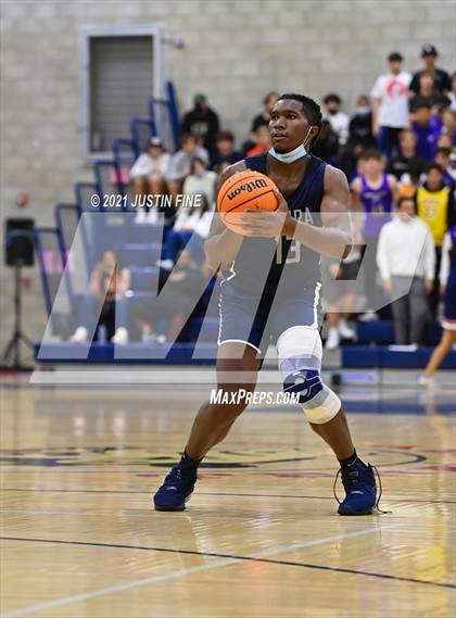 Thumbnail 3 in St. Augustine vs. Sierra Canyon (San Diego Tip Off Challenge) photogallery.