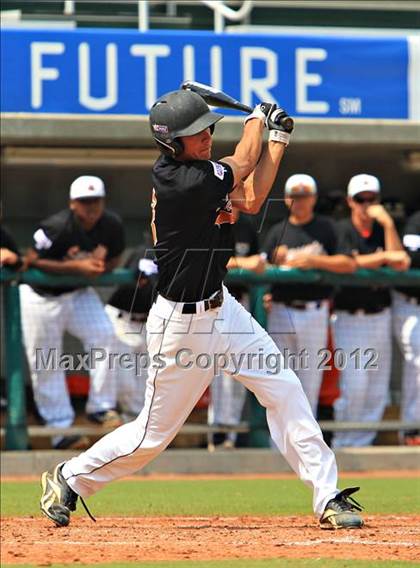 Thumbnail 1 in Mater Dei vs. Sarasota (National High School Invitational) photogallery.