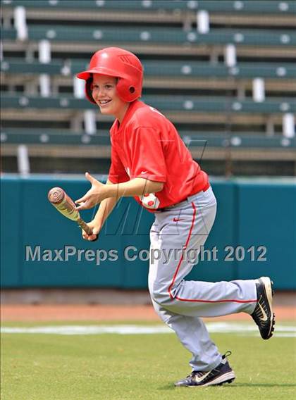 Thumbnail 3 in Mater Dei vs. Sarasota (National High School Invitational) photogallery.