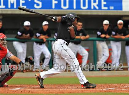 Thumbnail 1 in Mater Dei vs. Sarasota (National High School Invitational) photogallery.