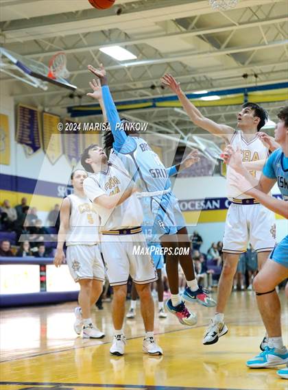 Thumbnail 2 in Bishop Grimes vs Christian Brothers Academy photogallery.