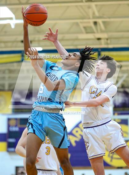 Thumbnail 3 in Bishop Grimes vs Christian Brothers Academy photogallery.