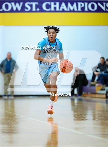 Thumbnail 3 in Bishop Grimes vs Christian Brothers Academy photogallery.