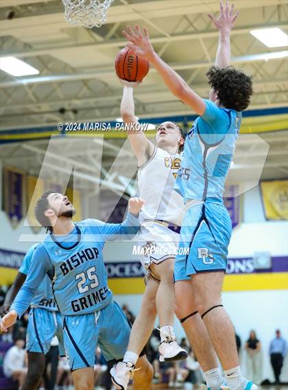 Thumbnail 2 in Bishop Grimes vs Christian Brothers Academy photogallery.