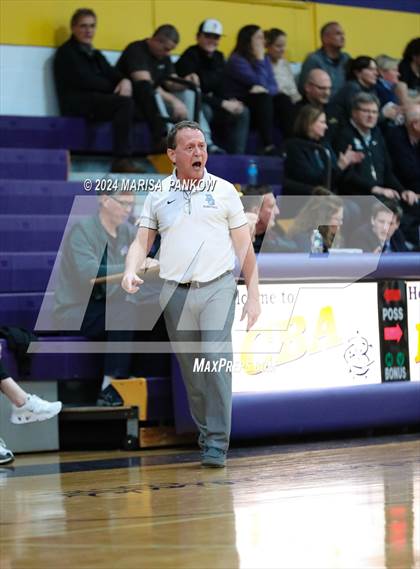 Thumbnail 3 in Bishop Grimes vs Christian Brothers Academy photogallery.