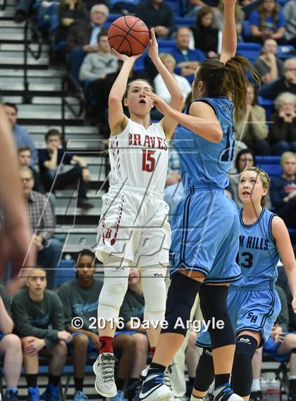 Thumbnail 2 in Salem Hills vs. Bountiful (UHSAA 4A Semifinal) photogallery.