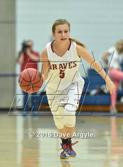Thumbnail 3 in Salem Hills vs. Bountiful (UHSAA 4A Semifinal) photogallery.