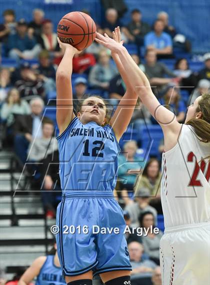 Thumbnail 2 in Salem Hills vs. Bountiful (UHSAA 4A Semifinal) photogallery.