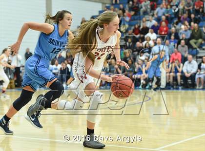 Thumbnail 2 in Salem Hills vs. Bountiful (UHSAA 4A Semifinal) photogallery.