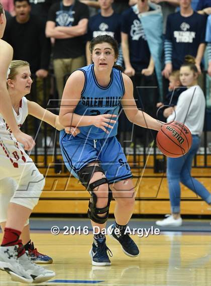 Thumbnail 2 in Salem Hills vs. Bountiful (UHSAA 4A Semifinal) photogallery.