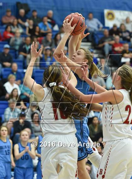 Thumbnail 1 in Salem Hills vs. Bountiful (UHSAA 4A Semifinal) photogallery.
