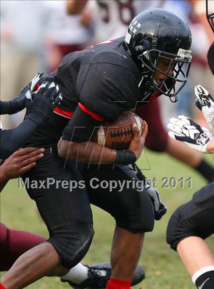 Thumbnail 3 in Rahway vs. Nutley (NJSIAA North 2 Group 3 Semifinal) photogallery.