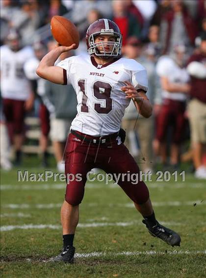 Thumbnail 2 in Rahway vs. Nutley (NJSIAA North 2 Group 3 Semifinal) photogallery.